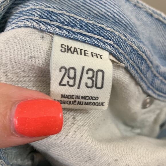 Urban Outfitters BDG Skater Fit Light Wash Distressed Straight Leg Jeans - Picture 3 of 7